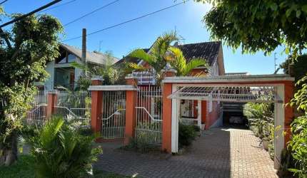 Casa com 3 quartos à venda na Rua Guilherme Einloff Netto, 53, Fazenda São Borja, São Leopoldo por R$ 450.000