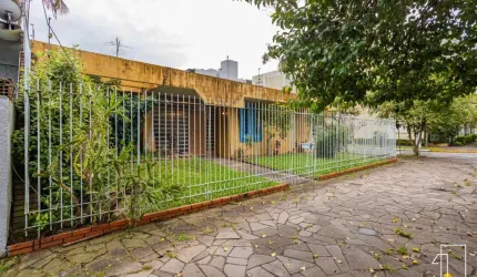 Casa com 3 quartos à venda na Rua Lindolfo Collor, 1073, Centro, São Leopoldo por R$ 950.000