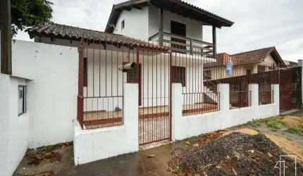Casa com 3 quartos à venda na Avenida Alta Tensão, 102, Campestre, São Leopoldo por R$ 484.000
