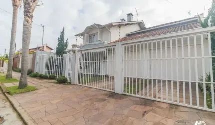 Casa com 3 quartos à venda na Rua Padre Clemente Faller, 35, Cristo Rei, São Leopoldo por R$ 1.700.000