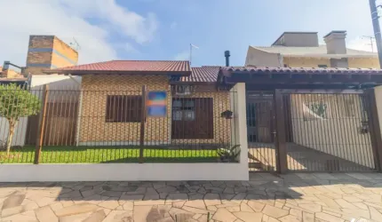 Casa com 3 quartos à venda na Rua Bento Tavares da Silva, 62, Cristo Rei, São Leopoldo por R$ 750.000