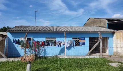 Casa com 3 quartos à venda na Rua Ingo Leopoldo Ebert, 124, Vila Três Marias, Esteio por R$ 150.000