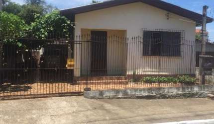 Casa com 4 quartos à venda na Rua Senador Salgado Filho, 179, Centro, Esteio por R$ 531.000