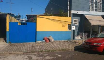 Casa com 2 quartos à venda na Padre Balduino Rambo, 84, Parque Santo Inácio, Esteio por R$ 240.000