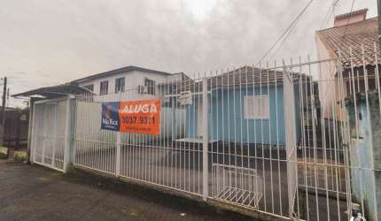 CASA DE MADEIRA