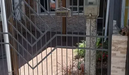 Casa com 2 quartos à venda na Iltomar Ferri, 63, Lomba da Palmeira, Sapucaia do Sul por R$ 370.000
