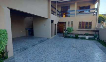 APARTAMENTO 3 DORM