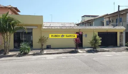 Casas 3 e 4 Quartos para Venda em Rio das Ostras, JARDIM MARILEA, 3 dormitórios, 1 suíte, 2 banheiros, 5 vagas