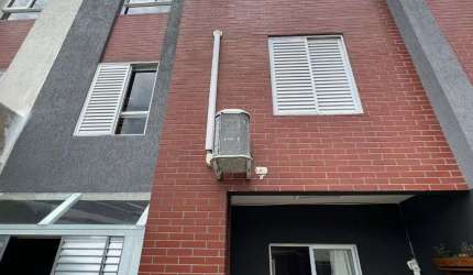 Sobrado com 3 dormitórios à venda, 138 m² por R$ 750.000,00 - Cidade Industrial - Curitiba/PR