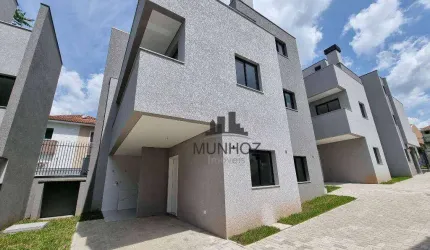 Sobrado com 3 dormitórios à venda, 132 m² por R$ 749.000,00 - Santa Felicidade - Curitiba/PR