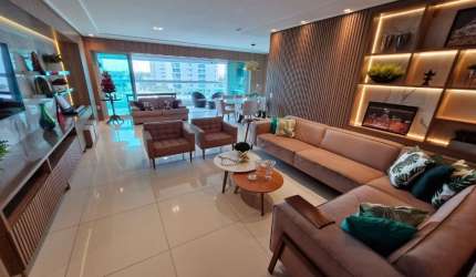 Apartamento com 4 Suítes no Altiplano