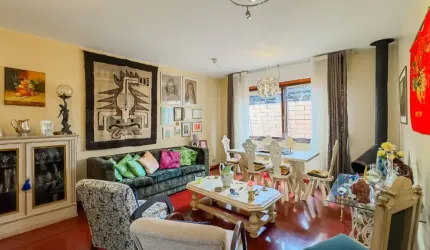 Apartamento de 3 Quartos,1 suite e vaga coberta no bairro Floresta
