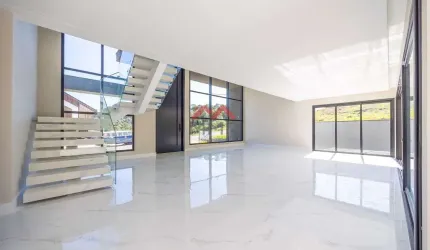 Casa em condomínio fechado com 4 quartos à venda na Rua Paulo Szteinke, Planta Almirante, Almirante Tamandaré, 548 m2 por R$ 4.490.000