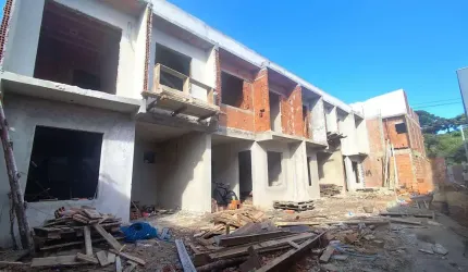 Casa em condomínio fechado com 3 quartos à venda na Rua Major Victor Feijó, Cidade Industrial, Curitiba, 88 m2 por R$ 390.000