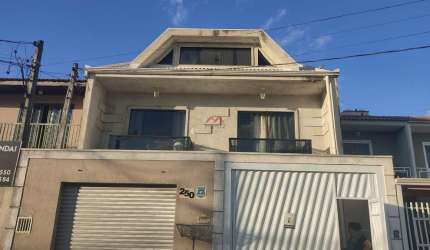 Casa com 4 quartos à venda na Rua Rosiane Jacomel, Cidade Industrial, Curitiba, 207 m2 por R$ 550.000