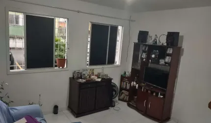 Apartamento com 2 quartos à venda na Avenida Aliomar Baleeiro, 7571, Nova Brasília, Salvador, 50 m2 por R$ 135.000