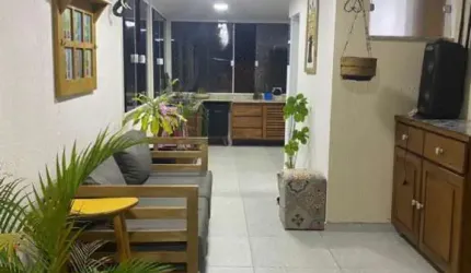 Casa em condomínio fechado com 3 quartos à venda na Rua Rio das Graças, Recreio Ipitanga, Lauro de Freitas, 150 m2 por R$ 600.000