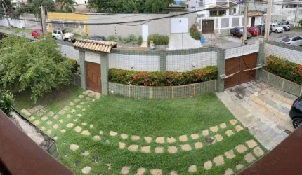 Casa em condomínio fechado com 5 quartos à venda na Rua Vinícius de Morais, Itapuã, Salvador, 890 m2 por R$ 2.200.000