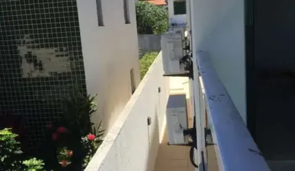 Casa em condomínio fechado com 5 quartos à venda na Travessa Santo Expedito, 60, Itapuã, Salvador, 380 m2 por R$ 699.000
