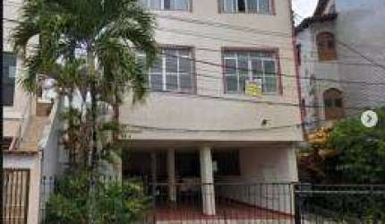 Apartamento com 3 quartos à venda na Rua São Jorge, IAPI, Salvador, 127 m2 por R$ 250.000