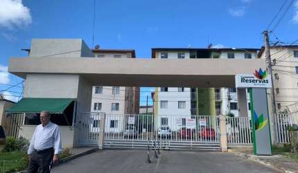 APARTAMENTO NOVO 2/4 COM VARANDA EM LAURO DE FREITAS