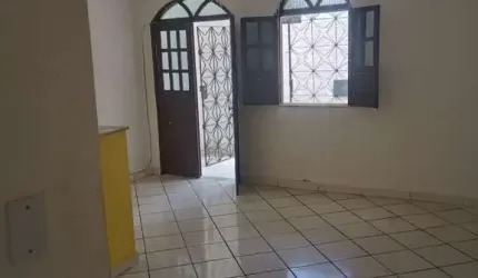 Casa com 2 quartos à venda na Rua Relva Santos Leão, 01, São Gonçalo, Salvador, 50 m2 por R$ 90.000