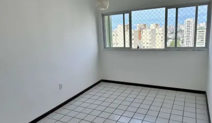 Apartamento com 2 quartos à venda na Avenida Sete de Setembro, Vitória, Salvador, 70 m2 por R$ 410.000