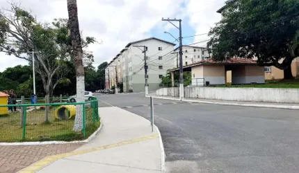 Apartamento com 2 quartos à venda na Avenida Aliomar Baleeiro, Nova Brasília, Salvador, 48 m2 por R$ 150.000