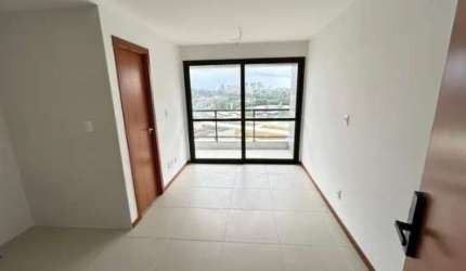 STUDIO NO CAMINHO DAS ÁRVORES