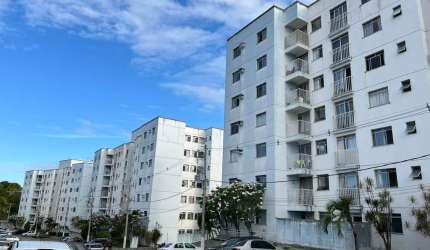 Apartamento com 3 quartos à venda na Rua dos Vereadores, Centro, Lauro de Freitas, 64 m2 por R$ 300.000