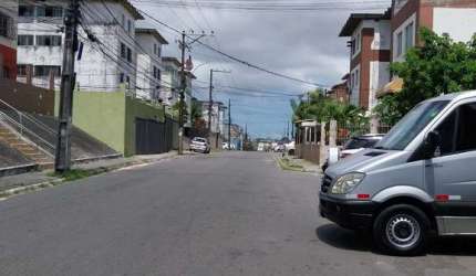 Apartamento com 2 quartos à venda na Conjunto Arvoredo, Tancredo Neves, Salvador, 52 m2 por R$ 120.000