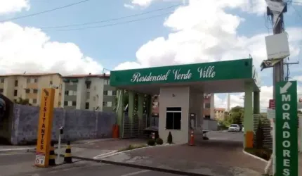 Apartamento com 2 quartos à venda na Avenida Industrial Urbana, Setor Industrial Urbano, Camaçari, 40 m2 por R$ 160.000
