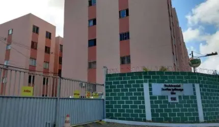 Apartamento com 2 quartos à venda na Avenida Santo Amaro de Ipitanga, 2181, Caji, Lauro de Freitas, 47 m2 por R$ 110.000