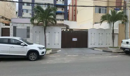 Barracão / Galpão / Depósito à venda na Rua Coronel Durval Mattos, 181, Costa Azul, Salvador, 700 m2 por R$ 2.500.000
