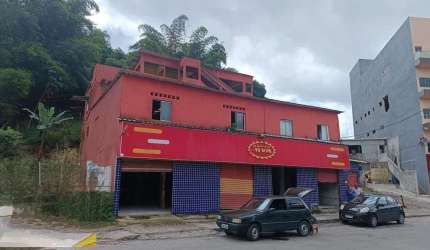 Casa comercial com 4 salas à venda na Rua Franco Velasco, Coutos, Salvador, 480 m2 por R$ 700.000