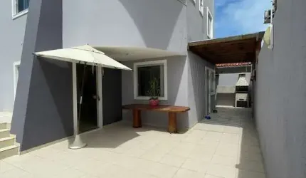 Casa com 4 quartos para alugar na Rua Maria de Lourdes Cidreira, Ipitanga, Lauro de Freitas, 140 m2 por R$ 5.500