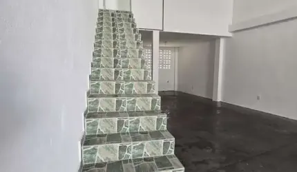 Barracão / Galpão / Depósito com 1 sala para alugar na Rua Alameda das Palmeiras, 09, Itapuã, Salvador, 100 m2 por R$ 4.500