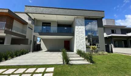 Oportunidade Casa Alto Padrão Condomínio