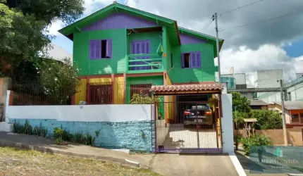 Sobrado para Venda em Viamão, Centro, 3 dormitórios, 2 banheiros
