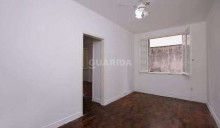 Apartamento com 2 dormitórios no bairro Moinhos de Vento.