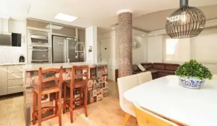 Apartamento mobiliado com 3 dormitórios e 1 vaga de garagem para alugar no bairro Cristo Redentor