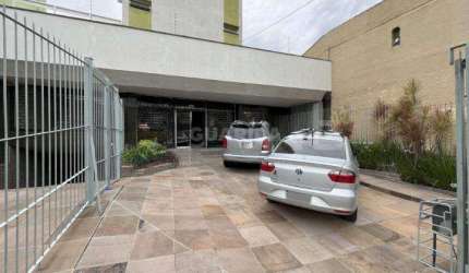 Loja Comercial ampla com 11 vagas de garagem, no bairro Partenon