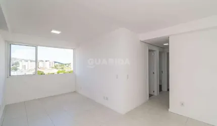 Apartamento com 3 dormitórios, sendo 1 suíte, e 2 vagas de garagem no bairro Partenon