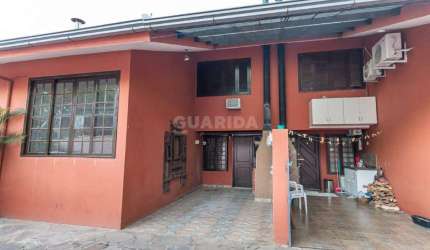 Casa em Condomínio com 2 dormitórios no bairro Tristeza