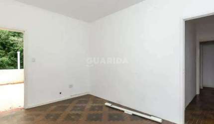 Casa Residencial com 6 dormitórios e 5 vagas de garagem, no bairro Rio Branco