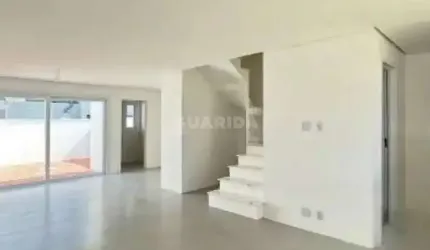 Casa em Condomínio com 3 dormitórios, sendo 1 suíte, no bairro Hípica