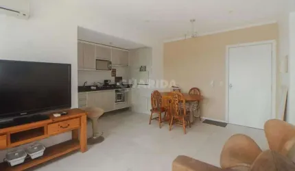 Apartamento com 2 dormitórios e 1 vaga de garagem para alugar no bairro Alto Petrópolis