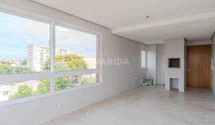 Apartamento com 2 dormitórios, sendo 1 suíte, e 1 vaga de garagem, no bairro Tristeza.