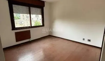 Apartamento com 3 dormitórios, sendo 1 suíte e 1 vaga de garagem, no Bairro Auxiliadora