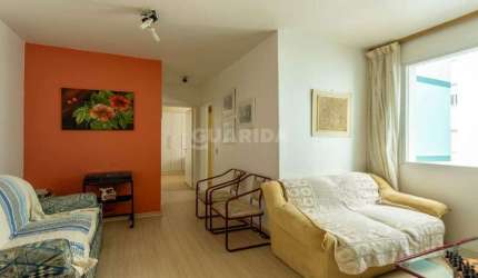 Apartamento com 2 dormitórios semi-mobiliado e 1 vaga de garagem no bairro Alto Petrópolis